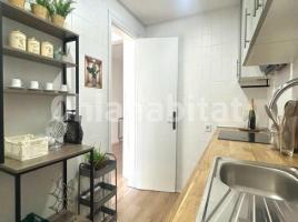 Casa (unifamiliar adossada), 80 m², prop de bus i tren, Pasaje Sagrament