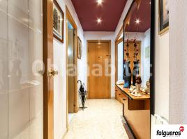 Flat, 114 m², near bus and train