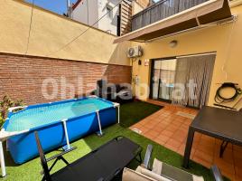Dúplex, 133 m², cerca de bus y tren
