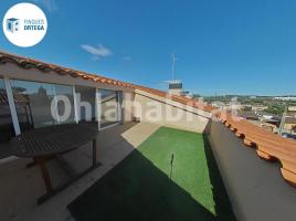 Pis, 110 m², seminou