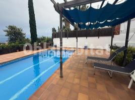Houses (detached house), 322 m², Zona