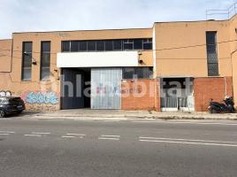 Alquiler nave industrial, 1600 m², Zona