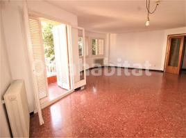 Flat, 130 m², Calle de Vallbona