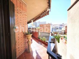 Apartament, 121 m², près de bus et de train, Rambla de Joaquim Vayreda