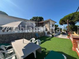 Casa (unifamiliar adossada), 118 m², Zona