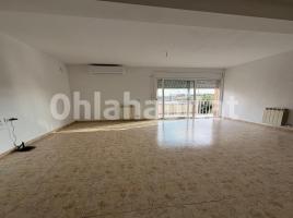 Casa (unifamiliar adossada), 288 m², Calle l'Aigua Nova, 23
