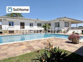  (unifamiliar aïllada), 750 m²