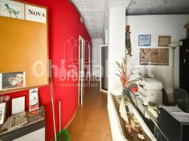 Local comercial, 98 m², Zona