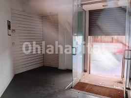 Otro, 392 m², cerca de bus y tren