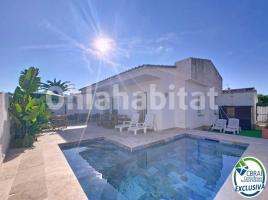 Casa (chalet / torre), 102 m², Calle Alberes, 37B