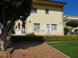 Casa (xalet / torre), 327 m², seminou, Calle del Xiprer