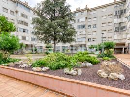Piso, 177 m², cerca de bus y tren, Calle Mare de Déu de Montserrat, 23