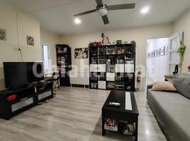 Piso, 62 m², cerca de bus y tren