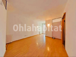 Pis, 84 m², près de bus et de train, Ronda del Guinardó, 46