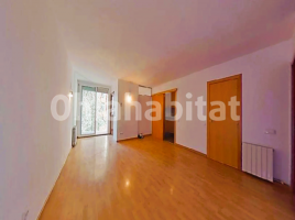 Pis, 84 m², près de bus et de train, Ronda del Guinardó, 46