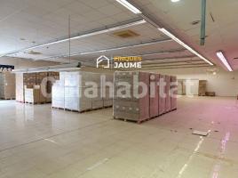 Business premises, 650 m², Zona
