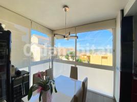Casa (xalet / torre), 263 m², prop de bus i tren, Calle de Josep Puig i Cadafalch