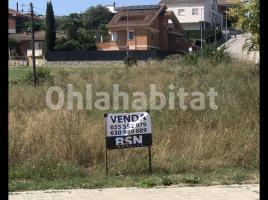 , 636 m², Calle Montserrat Roig