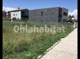 , 636 m², Calle Montserrat Roig