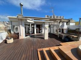 Àtic, 280 m², près de bus et de train