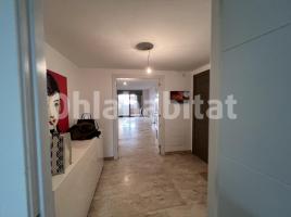 Alquiler apartamento, 130 m², seminuevo