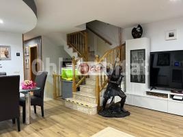 Casa (unifamiliar adossada), 218 m², seminou, Calle JULIA CARBONELL