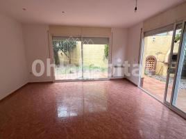  (unifamiliar adossada), 222 m², Zona