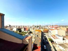 Àtic, 140 m², près de bus et de train, Calle de Les Hortes, 24