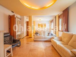 Pis, 234 m², prop de bus i tren, Calle del Castell, 16