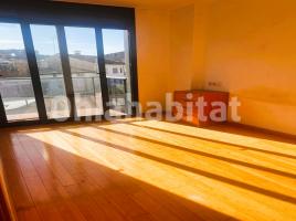 Piso, 104 m², cerca de bus y tren, seminuevo, Calle de Sant Pelegrí, 87