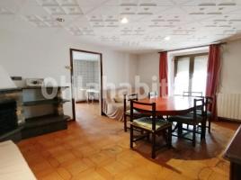 Casa (unifamiliar adosada), 311 m²