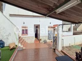 Casa (xalet / torre), 147 m²