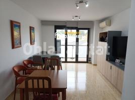 Piso, 59 m², seminuevo, Zona