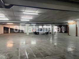 For rent industrial, 660 m², Zona