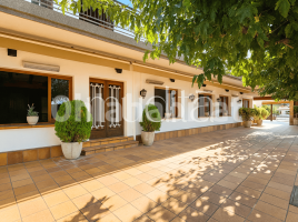 (unifamiliar aïllada), 639 m²