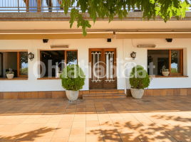 (unifamiliar aïllada), 639 m²