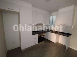 Alquiler piso, 54 m², Calle de València