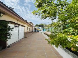  (xalet / torre), 182 m², Calle Eucaliptus