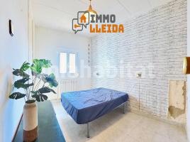 Houses (terraced house), 206 m², Calle Castell, 2