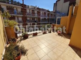 Casa (chalet / torre), 275 m²