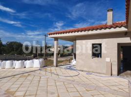 Houses (detached house), 190 m², near bus and train, almost new