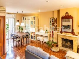 Casa (unifamiliar adossada), 144 m², Zona
