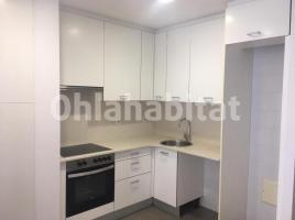 Lloguer loft, 34 m², prop de bus i tren, Carretera de Cardona