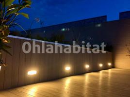 Dúplex, 104 m², seminou