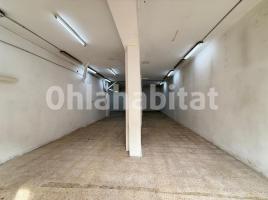 Local comercial, 130 m², cerca de bus y tren, Calle de l'Estació