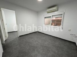Pis, 54 m², prop de bus i tren, Calle de Pere Galvany