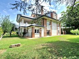 Casa (unifamiliar aïllada), 400 m²