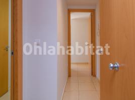 Apartamento, 40 m², seminuevo, Calle Abat Oliva
