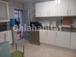  (unifamiliar adossada), 174 m²