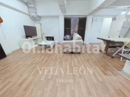 Pis, 193 m², presque neuf